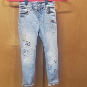 Girls 6X Jumping Beans® Mid-Rise Embellished Denim Jeans
GREAT CONDITION!  EEE